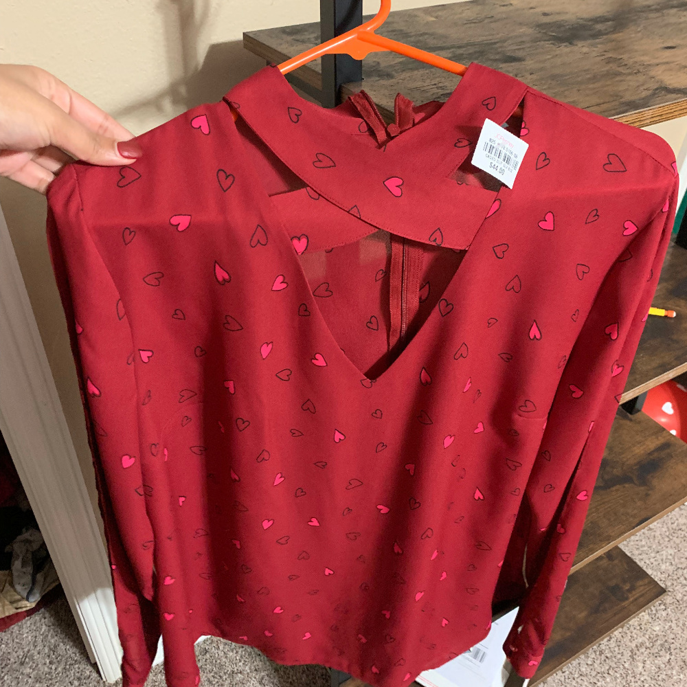 Heart Blouse - Picture 2 of 3